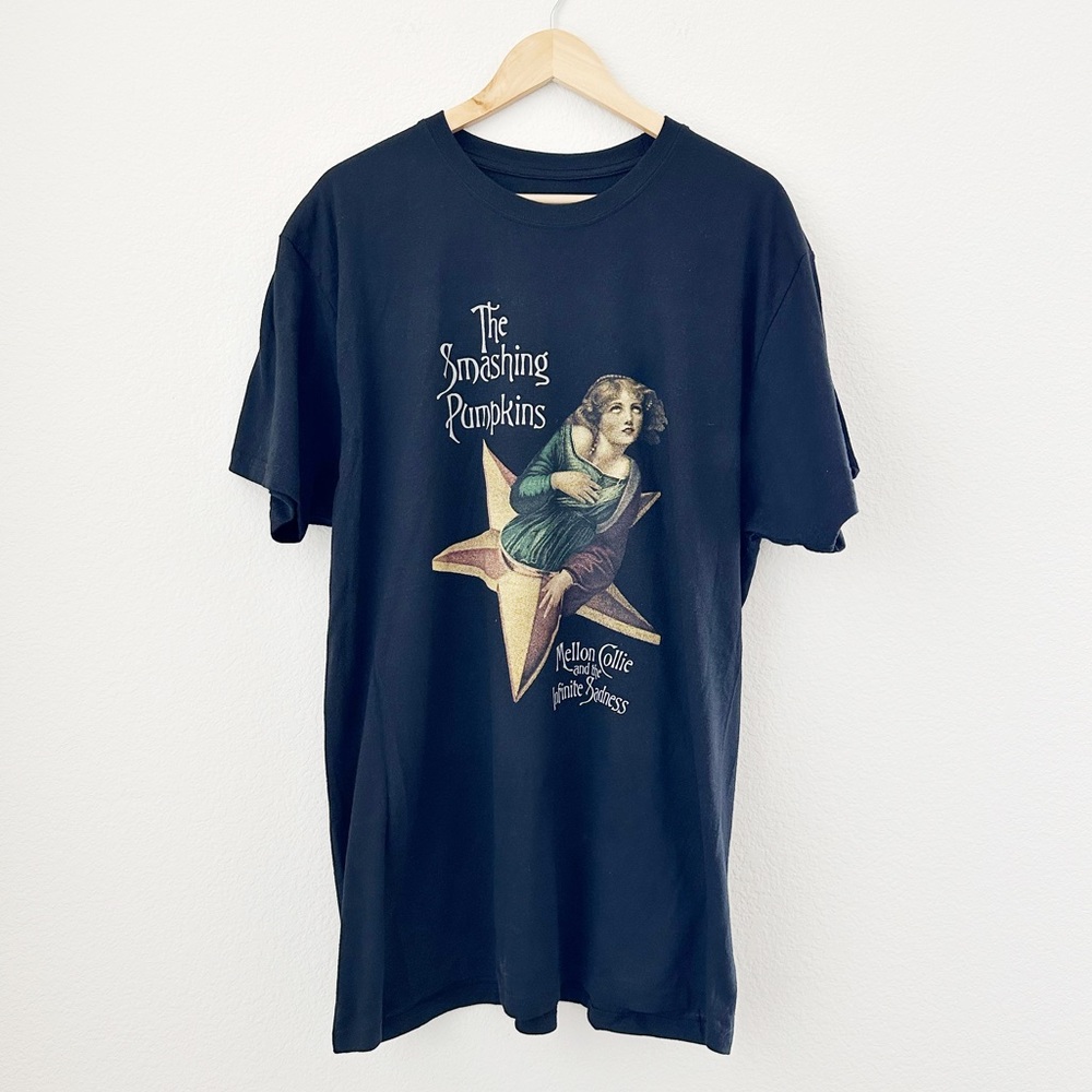 NEW The Smashing Pumpkins Graphic Tee